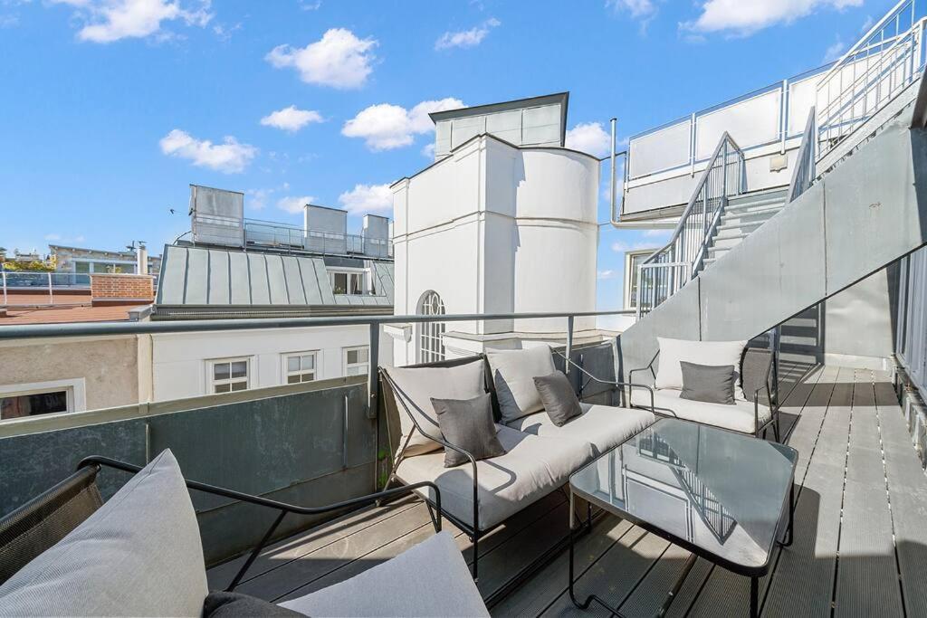 Designer Penthouse With Balcony Apartment Vienna Luaran gambar