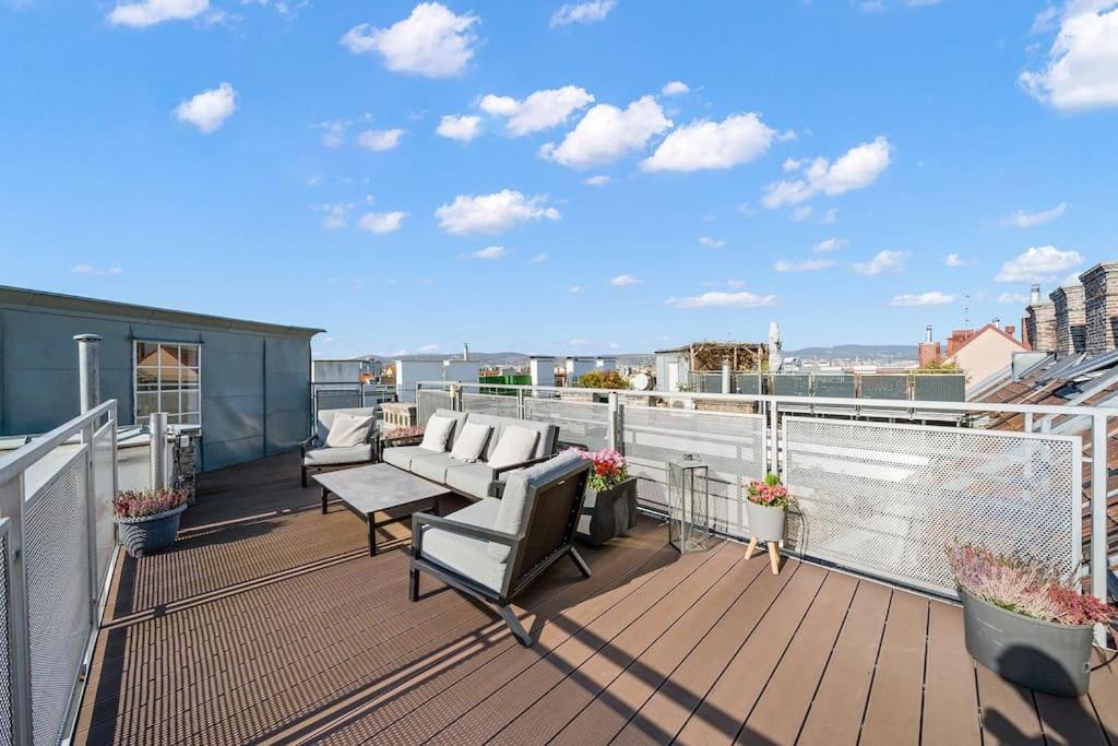 Designer Penthouse With Balcony Apartment Vienna Luaran gambar